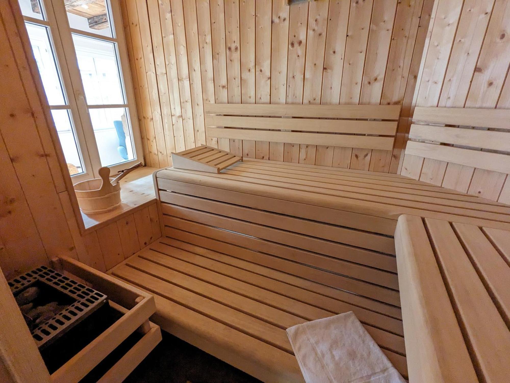 Appartement A Travers Champs Avec Sauna Et Parking Colmar Exterior photo